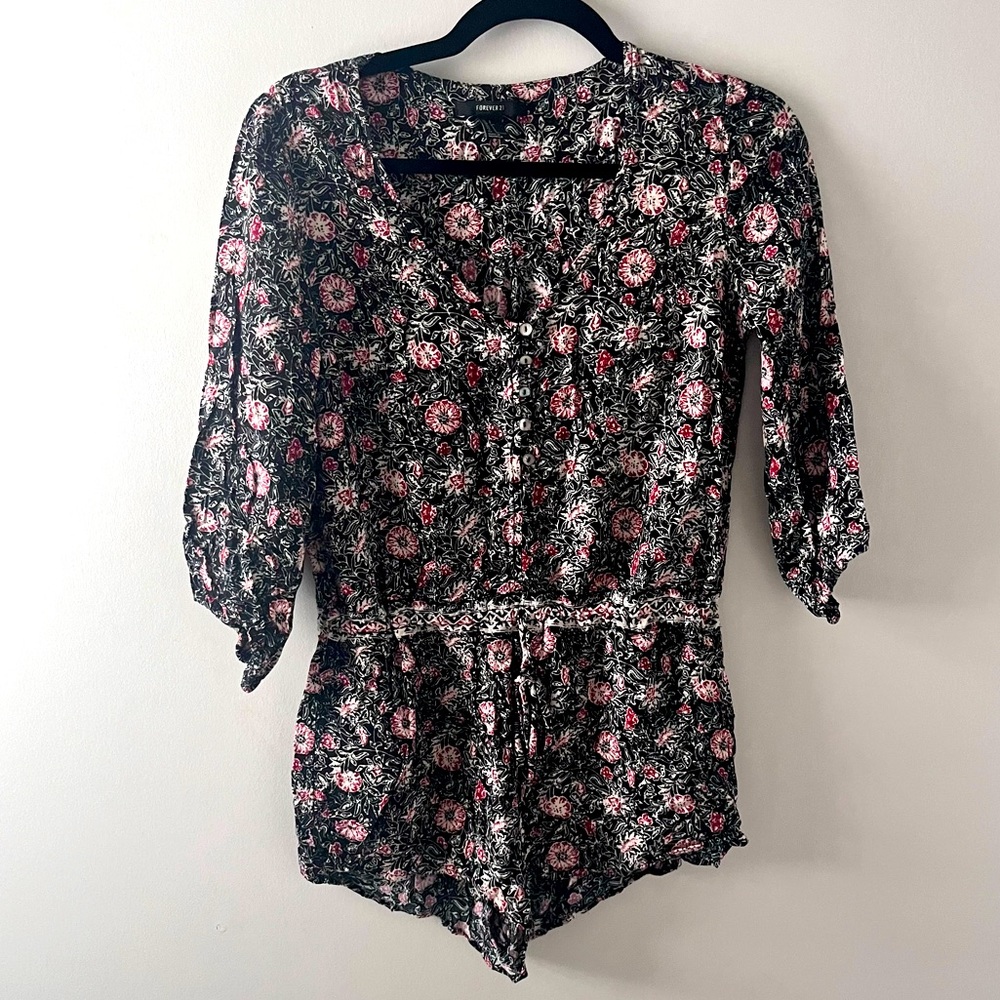 Forever 21 Women's Small Romper Floral Print Button Front Tie Tassel Waist